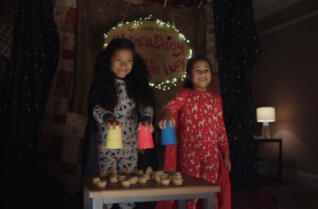 Argos Performs Christmas Magic