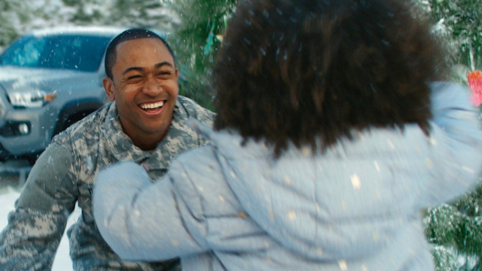 Military Moments in Advertising