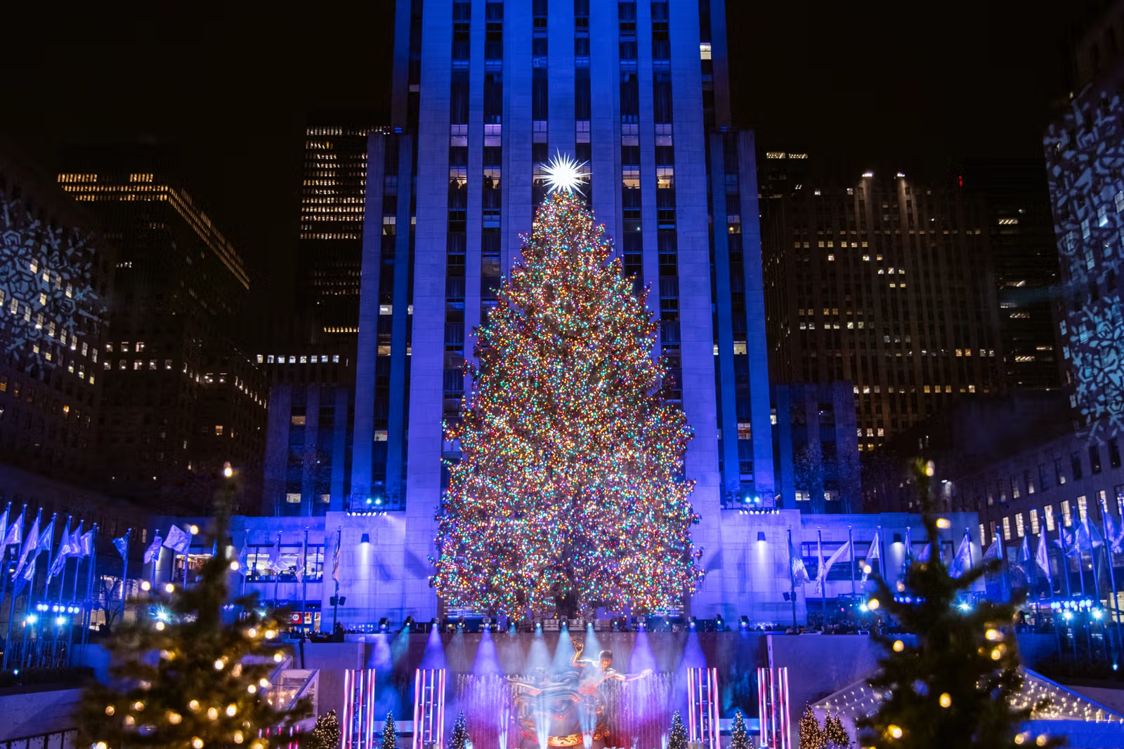 Lighting Up the Season: Brands Spreading Holiday Cheer Through Showmanship